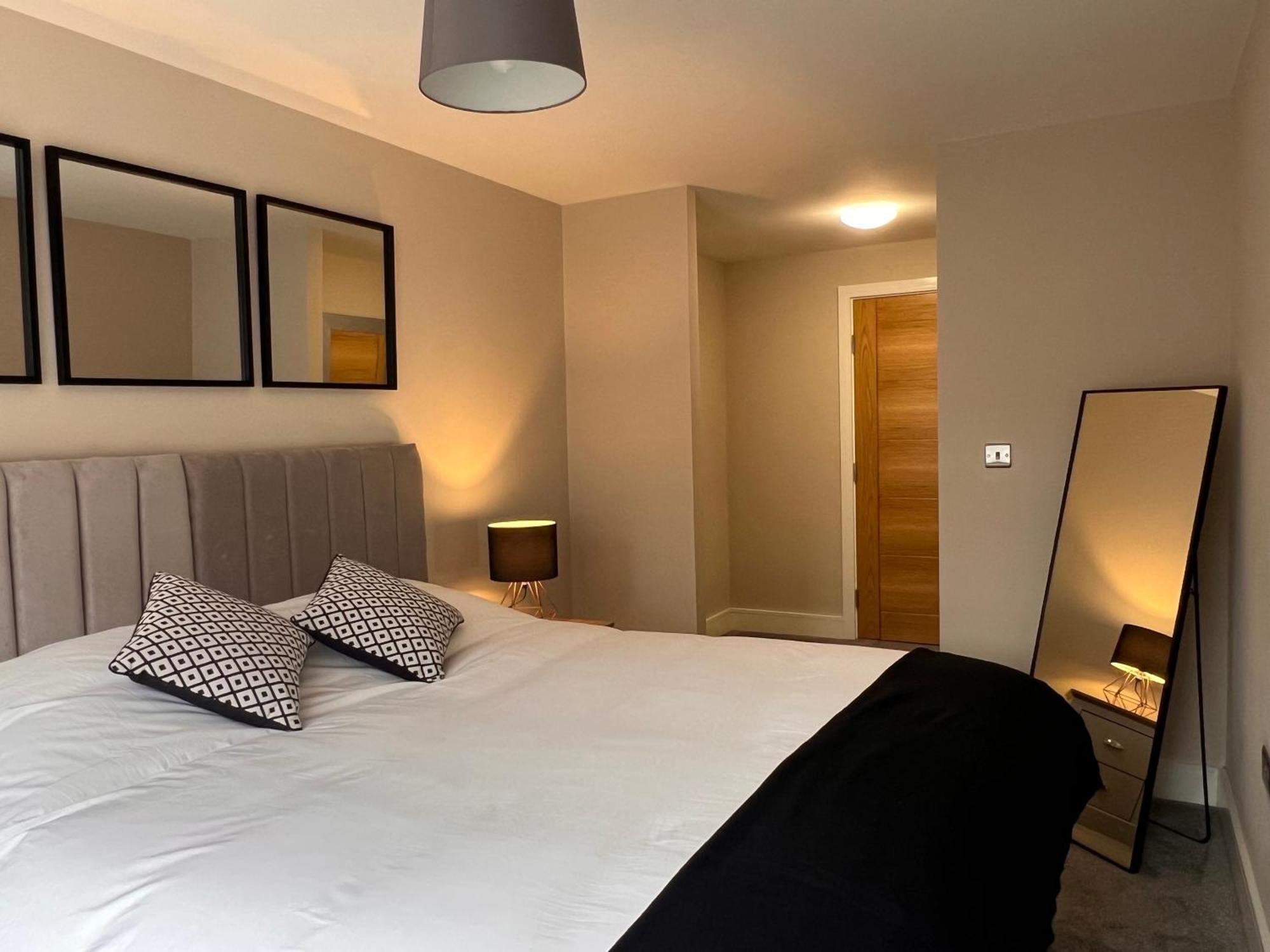 Modern Apartment - Bhx Nec - Free Secure Gated Parking Солихъл Екстериор снимка